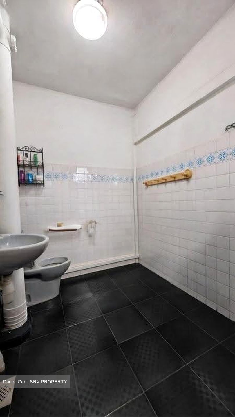 Blk 201 Clementi Avenue 6 (Clementi), HDB Executive #633316141